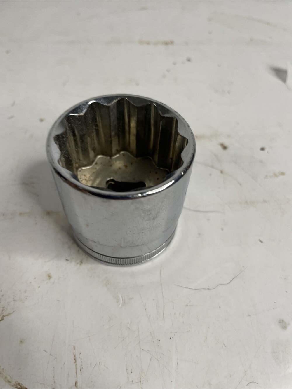 GearWrench 32mm 1/2" Drive 80814D 12 Point Standard Metric Socket